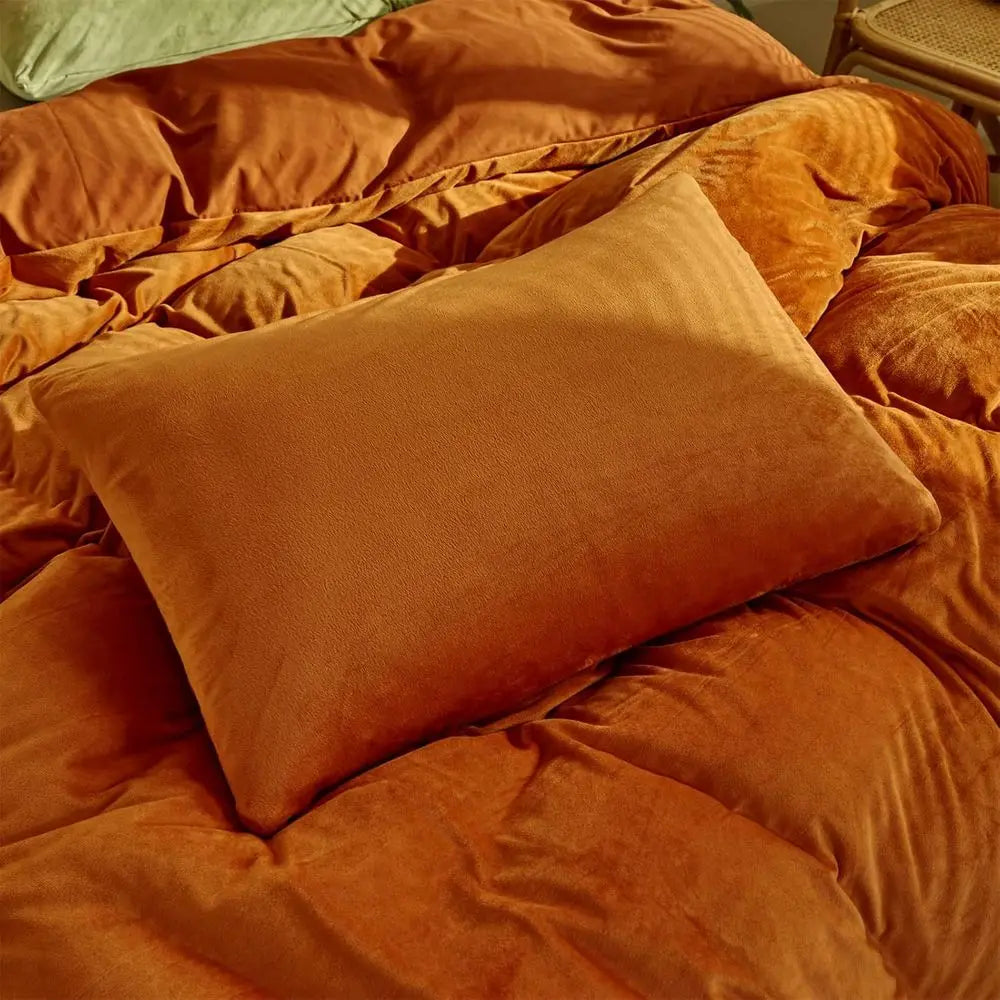Rust Velvet Queen Bedding Set - Warm Reddish Brown Comforter for Women & Girls, Soft Flannel Bedding