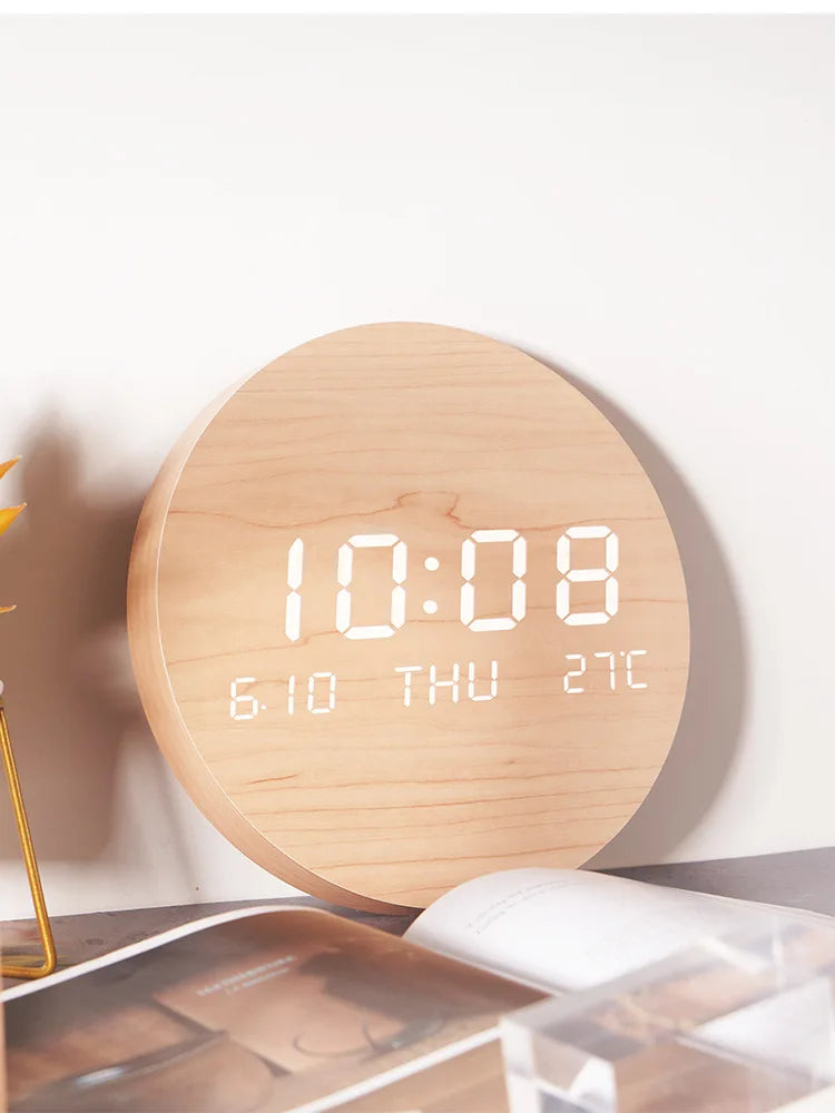 LED creative clock living room home bedroom silent clock Nordic style fashion wall clock