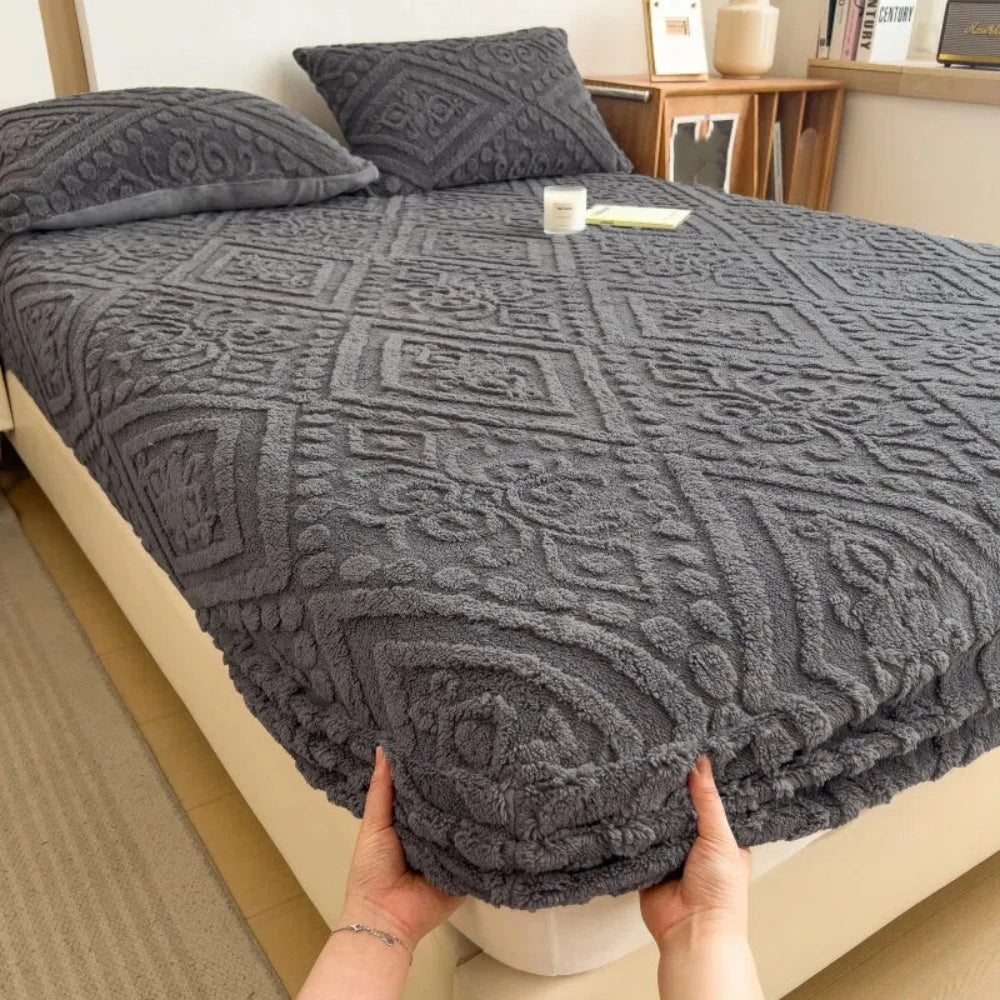 King Size Solid Embossed Bed Cover   Ultra Soft Milk Velvet Fitted Sheet  Durable Textured Standard Size